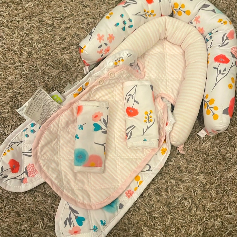 Carseat head support